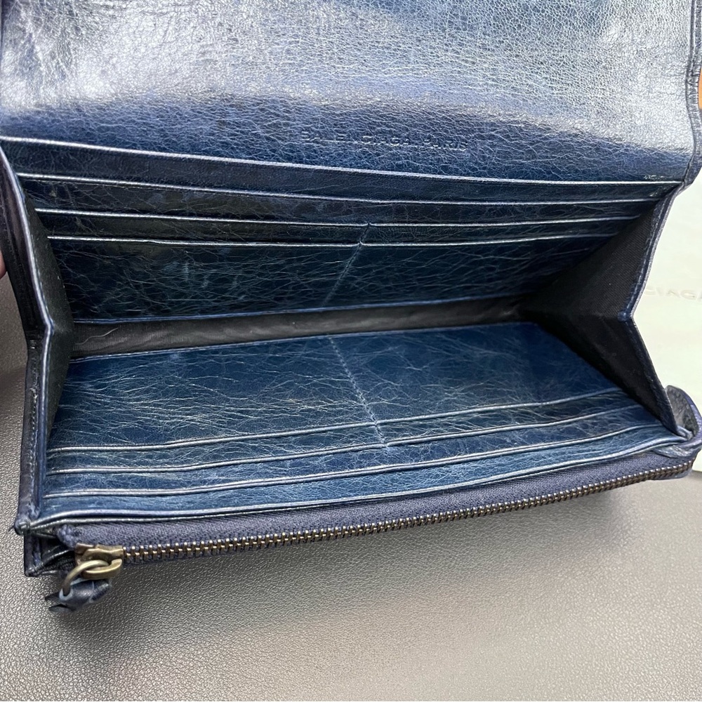 📌SOLD📌Balenciaga Navy Blue Leather Wallet With Dustbag - Picture 11 of 16